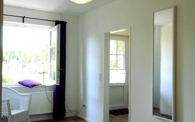 Fehmarn Ostseeferien FH4Haus Schilfrauschen 1301