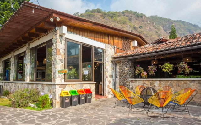 Socialtel Atitlan