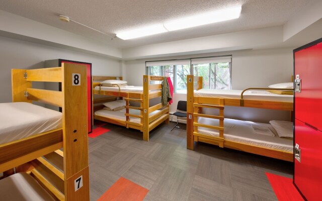 HI-Edmonton Hostel