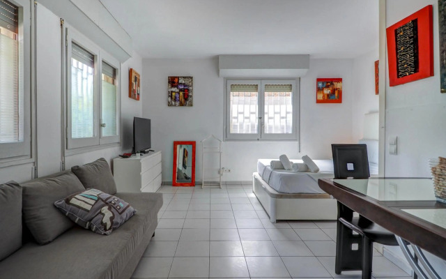 Los Globos Beach Studio by Hello Homes Sitges