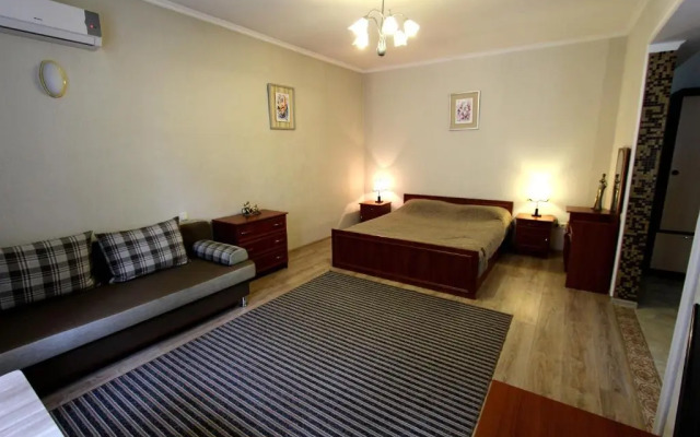 Nadezhda Apartment on Nauryzbay Batyra 37/1