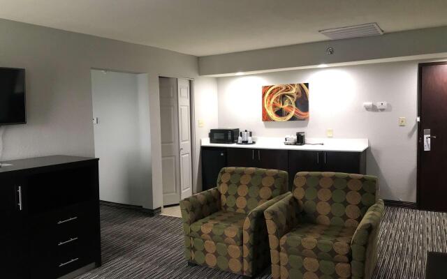 Best Western Plus Jonesboro Inn and Suites