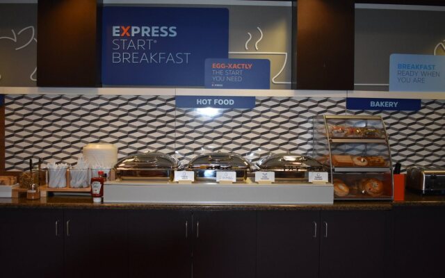 Holiday Inn Express Apex - Raleigh by IHG