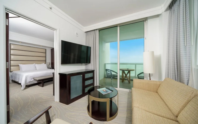 Residences at Fontainebleau Miami