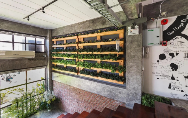 OYO 75332 VM1 Hostel