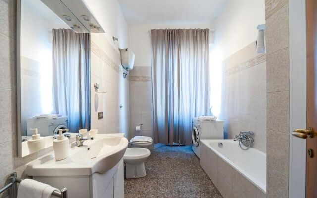 Tridomus Filiberto 233