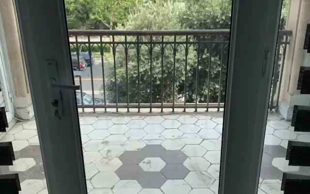 Sea View Apartment in the Old City