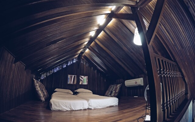 The Happy 8 Retreat X Kampung House
