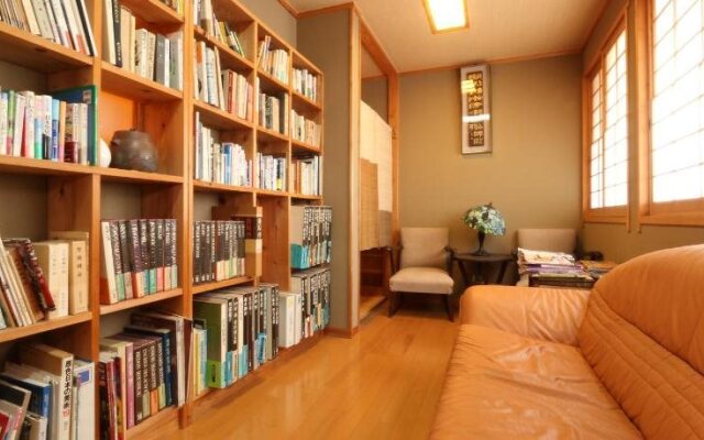 Marucho Ryokan