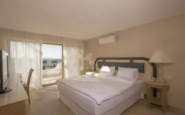 Maja Luxury Cesme Adult Only 16+
