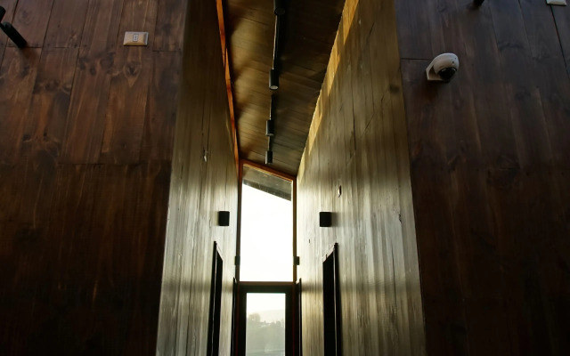 Hotel & Cafe Veliche