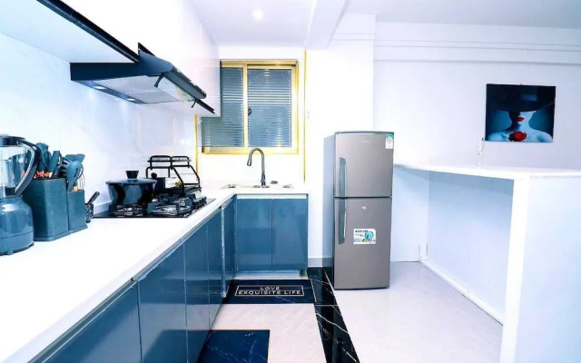 Lux Suites Gold Park Apartments Kilimani