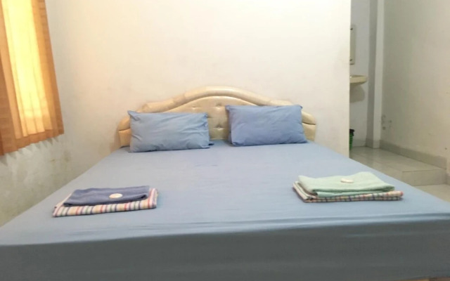 Oyo 1601 Anugrah Hotel