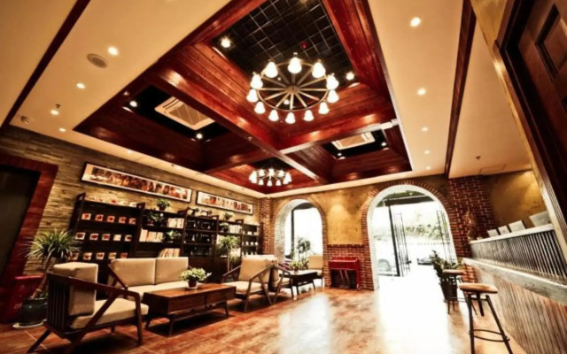 Nostalgia Hotel Beijing National Trade