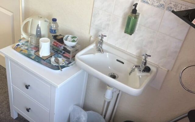 Kingsway GuestHouse