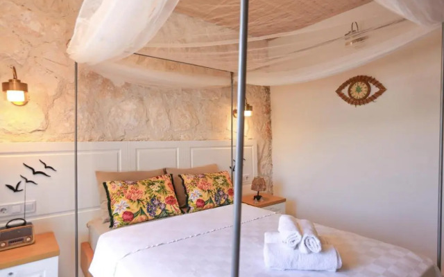 Kandybos Eco Farm Village