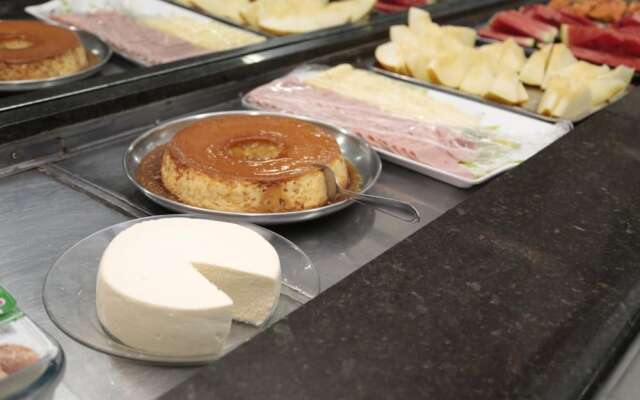 Hotel Centro Oeste Ii Goiania