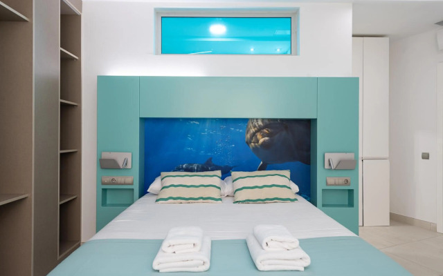 Edison Building by CanariasGetaway