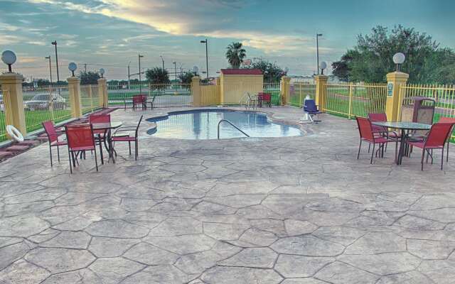 La Quinta Inn & Suites by Wyndham Alice