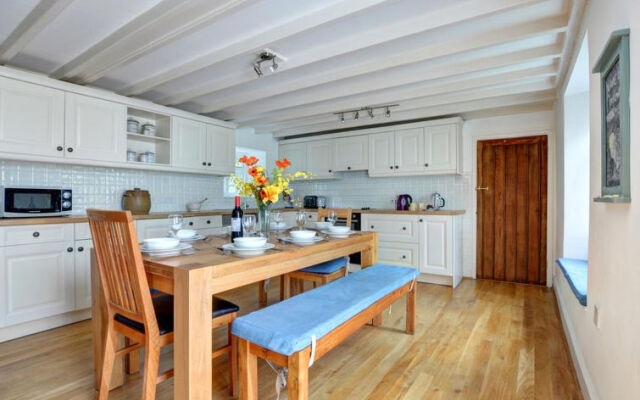 Holiday Home Cliff
