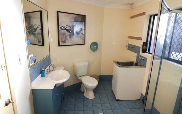 Sleeping Inn Backpackers Gold Coast