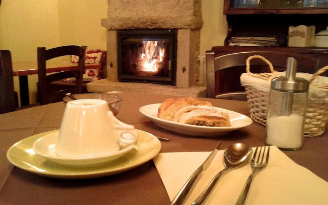 Malga Zebari Country House