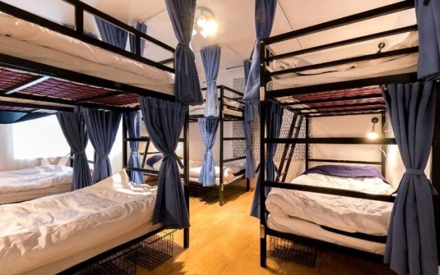 Brownie Guesthouse Hostel