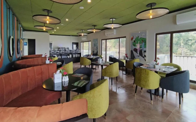 The Vibe By Ambiance