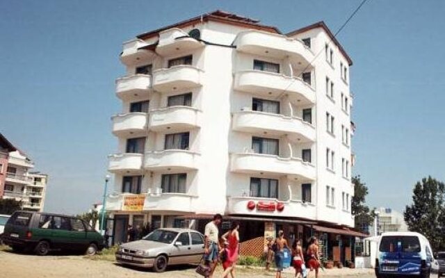Hotel Familiya Club