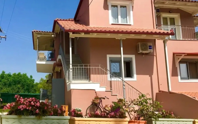 PargaLand Studios & Apartments