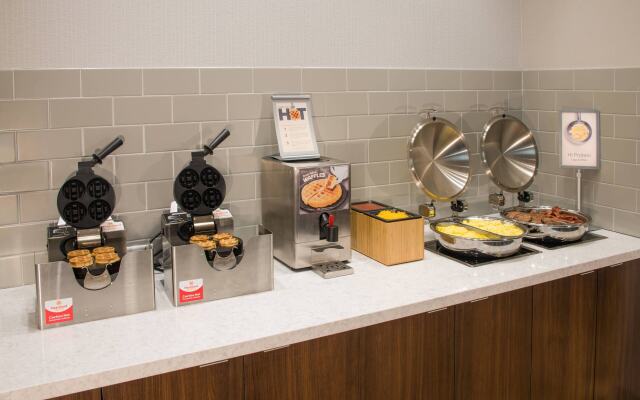 Fairfield by Marriott Inn & Suites Dayton Downtown