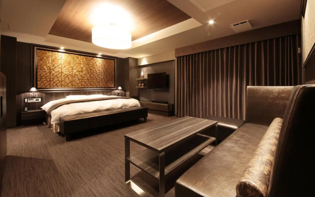 N Hotel