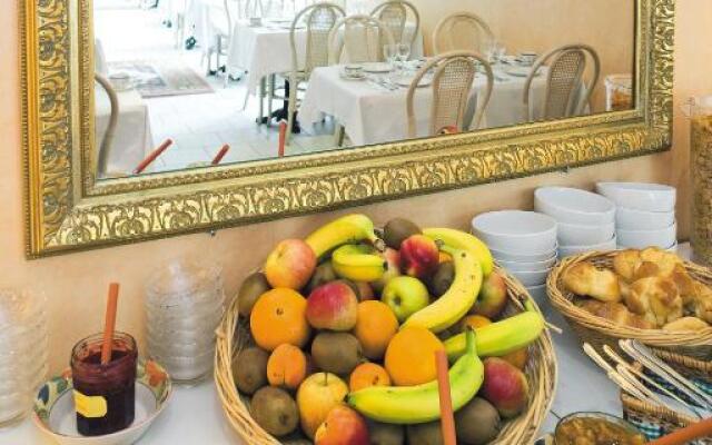 Citotel Le Plantagenet