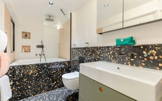 Chic 1BD Flat W/private Terrace Knightsbridge!