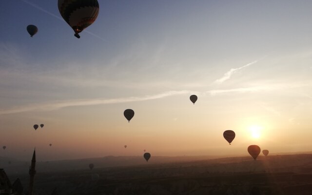 Cronos Cappadocia Cave Hotel