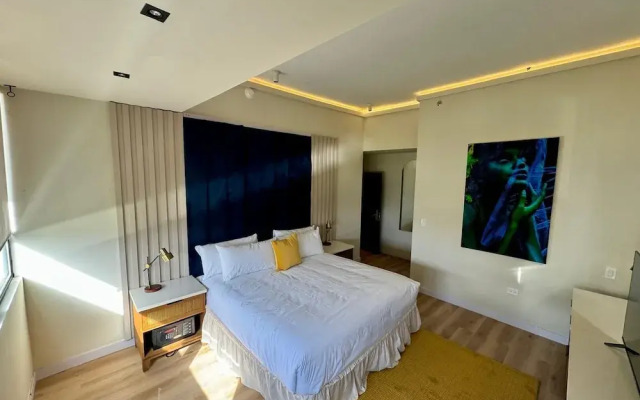 Metro Art Hotel