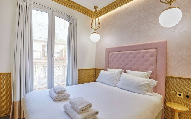Sublim Ac-3 BDR Montaigne/arc de Triomphe