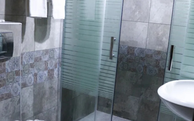 Suite Home Hotel