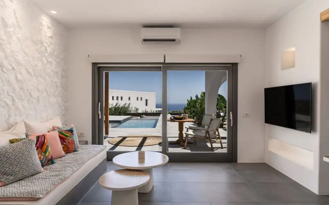 Numa Santorini