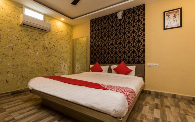 OYO 13191 Hotel Atlas Palace