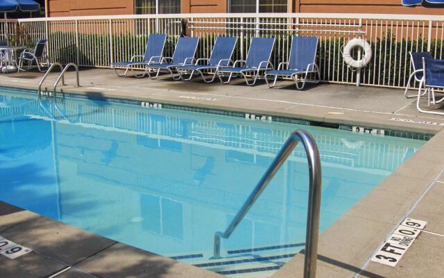 Extended Stay America Select Suites Atlanta Buckhead