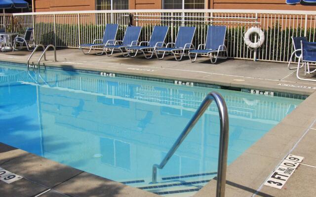 Extended Stay America Suites Atlanta Buckhead