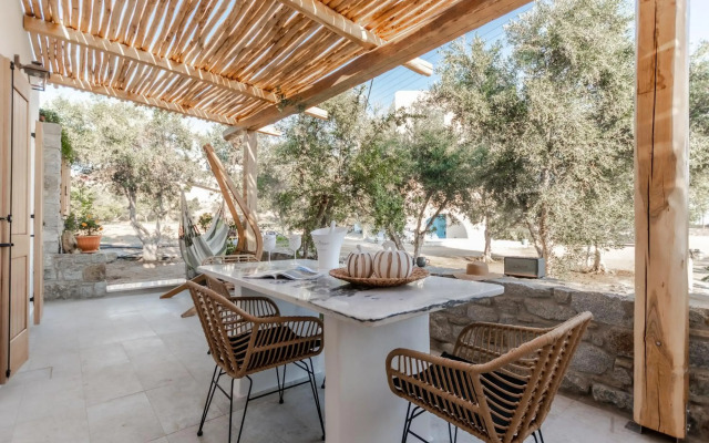 Naxian Serenity Suites
