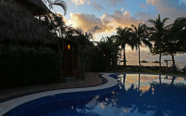 The Inn at Manzanillo Bay