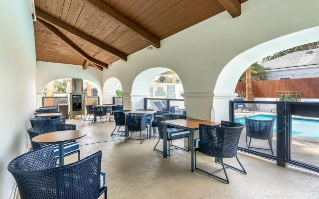 Mason Beach Inn