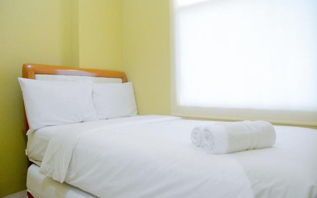 Comfy 2BR Apartment at Green Bay Pluit near Baywalk Mall By Travelio