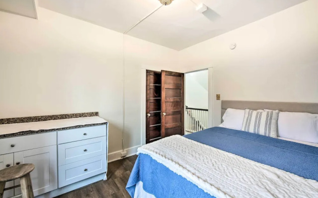 Roomy Lancaster Home: Walk to Dtwn & Hospital