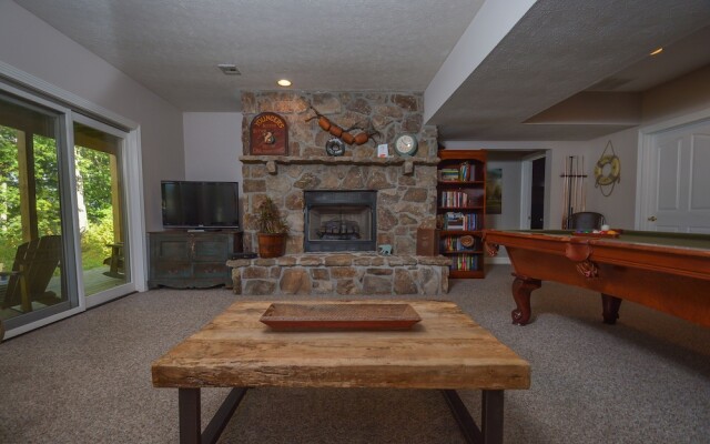 Stone Crest 6 Bedroom House