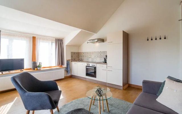 Classy Apartment In Schin Op Geul With Terrace