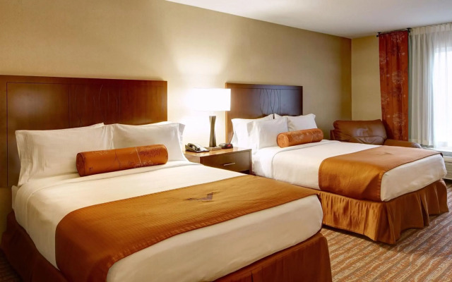 Phoenix Inn Suites - Albany